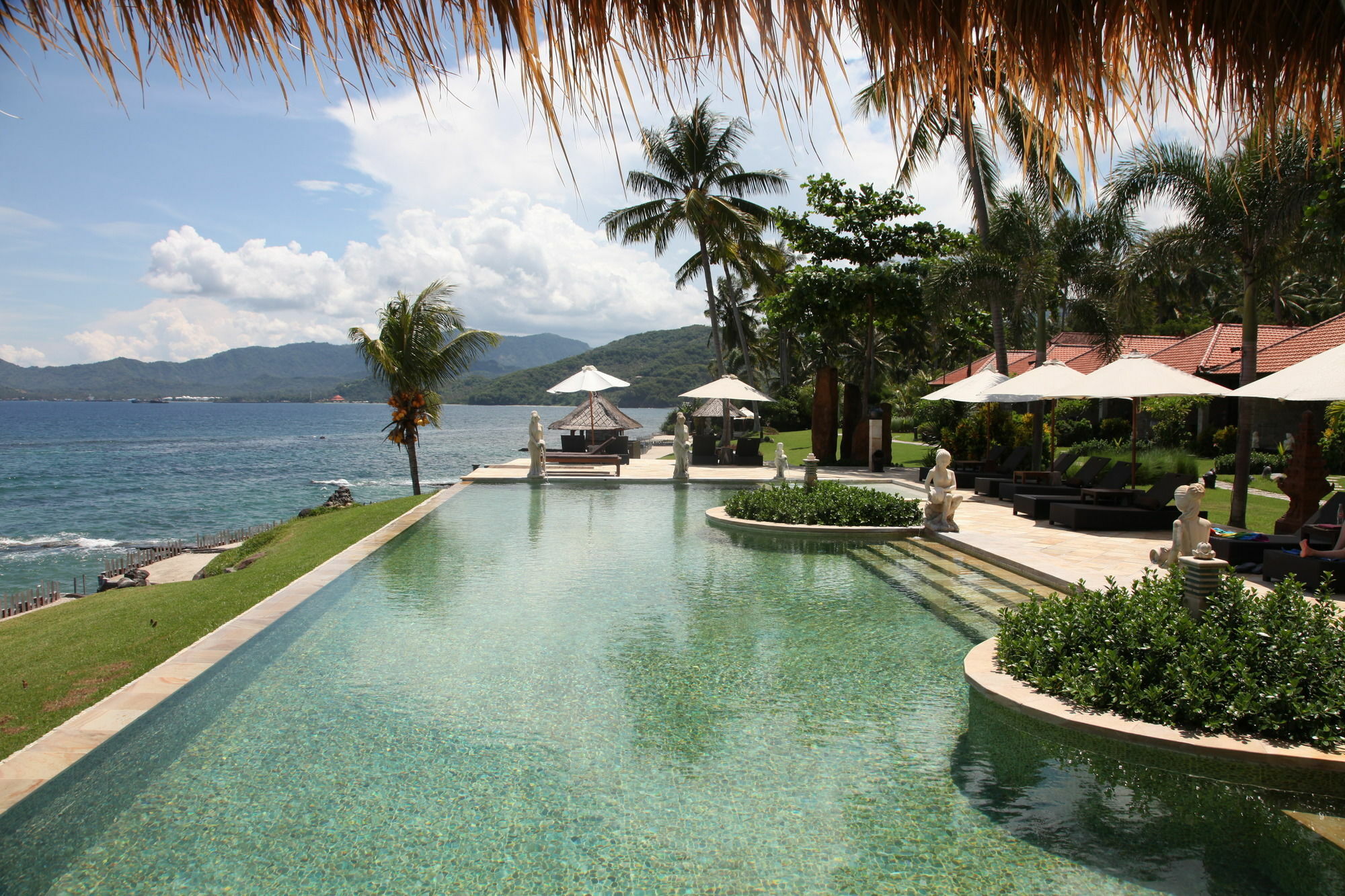 Resort Sea Breeze